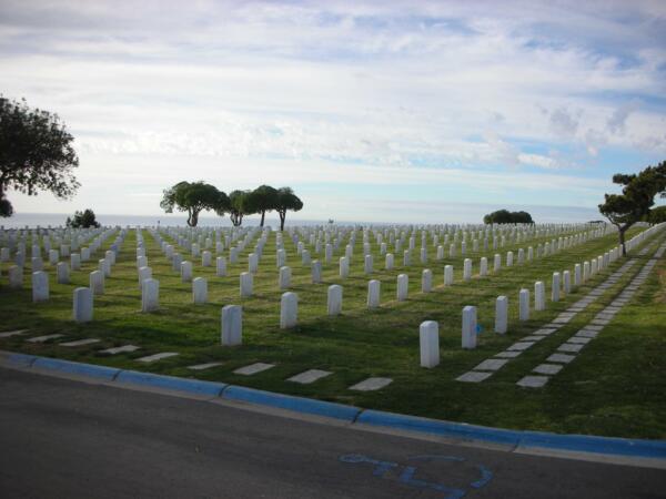 22-Fort-Rosecrans-National-Cemetery